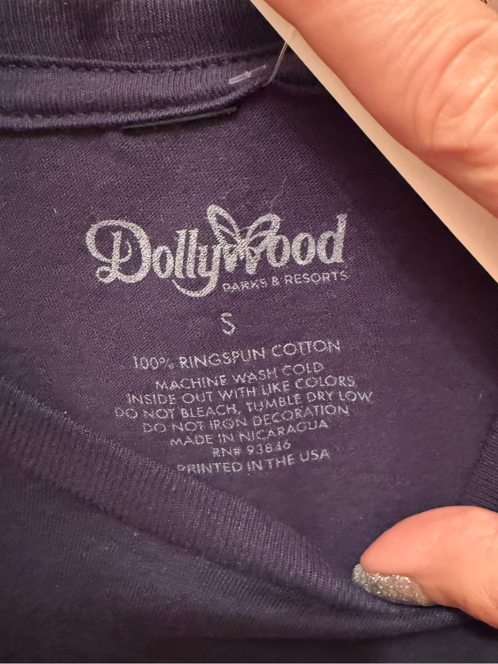 DollyWood “Dolly for President” Navy Graphic Tee Small - Picture 5 of 5